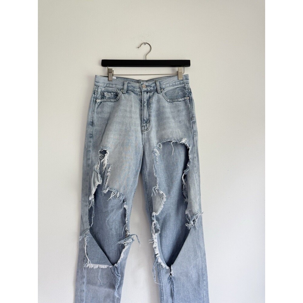 ✿ American Eagle Outfitters Distressed Ripped Mom Jeans Size 6 Women’s High Rise